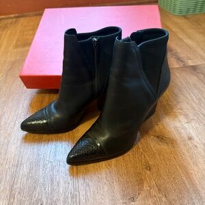 Donald J Pliner Black leather Ankle Boots